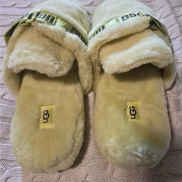 Ugg Fluff it slides - Picture 4 of 7